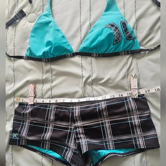 Hurley Swimsuit Size Large - Picture 8 of 8